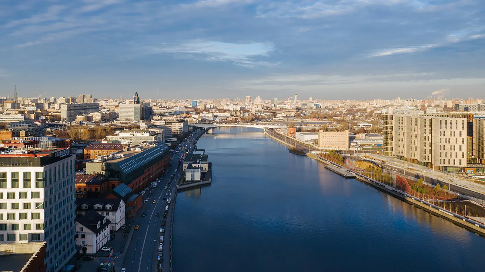Панорамные виды на Москву-реку